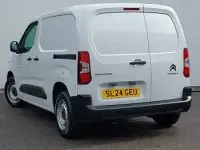 Used Citroën Berlingo 100 HP (73 kW) 2024 White MPV