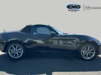Nouă Mazda MX5 Exclusive-Line 132 CP (97 kW) 2026 Negru Cabrio