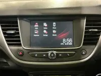 Used Vauxhall Crossland X S 110 HP (80 kW) 2019 White SUV