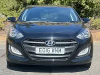 Used Hyundai i30 SE 108 HP (79 kW) 2016 Black Hatchback