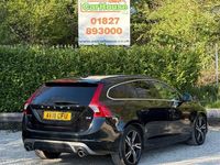Usado Volvo V60 R-Design 190 HP (139 kW) 2017 Preto Carrinha
