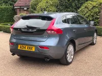Used Volvo V40 SE Lux 147 HP (108 kW) 2014 Blue Hatchback