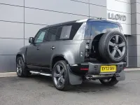 Used Land Rover Defender Carpathian Edition 525 HP (386 kW) 2022 Grey SUV
