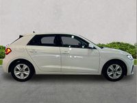 Used Audi A1 Design 94 HP (69 kW) 2023 White SUV