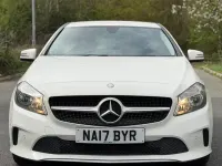 Begagnad Mercedes A160 Executive 2017 Vit Halvkombi