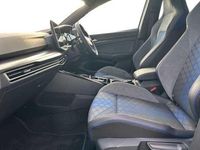 Używany VW Golf VIII R 333 KM (244 kW) 2025 Biały Hatchback