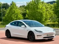 Used Tesla Model 3 Performance 82 kW (112 HP) 2020 White Sedan