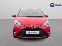Used Toyota Yaris 111 HP (81 kW) 2019 Red Hatchback
