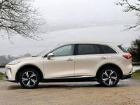 New MG MGS6 EV SE 179 kW (244 HP) 2025 Gold SUV