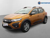 Used Dacia Sandero Expression 2023 Orange Hatchback