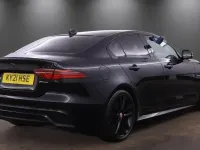 Käytetty Jaguar XE R-Dynamic 204 HP (150 kW) 2021 Musta Sedan