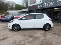 Used Toyota Yaris 2017 White Hatchback