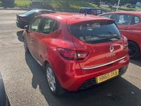 Used Renault Clio IV Dynamique 2015 Red Hatchback