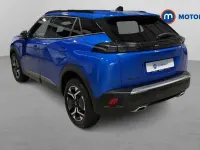 Usado Peugeot 2008 Allure 131 HP (96 kW) 2025 Azul SUV