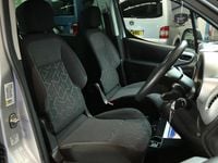 Used Peugeot Partner Tepee Active 98 HP (72 kW) 2018 Silver MPV