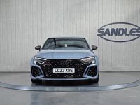 Usado Audi RS3 Comfort 400 CV (294 kW) 2022 Gris Berlina