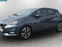 Usado Nissan Micra Tekna 92 HP (67 kW) 2022 Cinzento Citadino