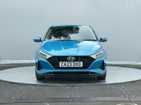 Used Hyundai i20 Premium 100 HP (73 kW) 2023 Turquoise Hatchback