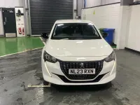 Used Peugeot 208 Allure+ 100 HP (73 kW) 2023 White Hatchback