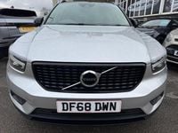 Used Volvo XC40 R-Design 190 HP (139 kW) 2019 Silver SUV
