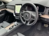 Used Volvo XC90 Plus 250 HP (183 kW) 2025 Silver SUV