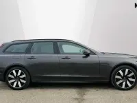 Used Volvo V90 Plus 350 HP (257 kW) 2024 Metallic  platinum grey  Estate