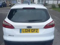 Gebraucht Ford Focus Zetec 115 PS (84 kW) 2014 Weiß Kombi