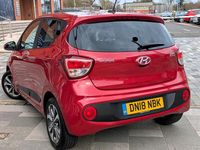 Used Hyundai i10 SE 2018 Red Hatchback