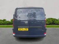 Nouă VW Transporter Pro 100 kW (136 CP) 2025 Albastru Van