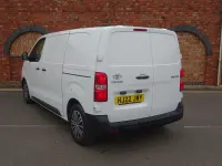 Used Toyota Proace 120 HP (88 kW) 2022 White MPV