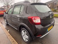 Used Dacia Sandero Lauréate 90 HP (66 kW) 2015 Black Hatchback