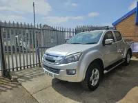 Used Isuzu D-Max 2013 Silver Pickup