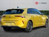 Begagnad Vauxhall Astra S 130 HK (95 kW) 2025 Gul Halvkombi