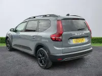 Used Dacia Jogger Extreme 110 HP (80 kW) 2023 Grey MPV