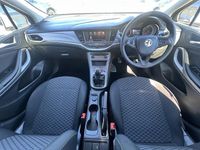 Second-hand Vauxhall Astra S 2020 Alb Break