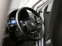 Usado Skoda Karoq SE Drive 2023 Prateado SUV
