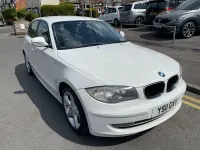 Used BMW 118 Sport Line 2011 White Hatchback