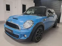 Begagnad Mini Cooper S Hatch 2012 Blå Halvkombi