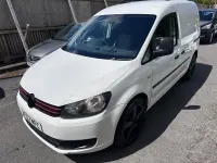 Begagnad VW Caddy 102 HK (75 kW) 2012 Vit Minibuss