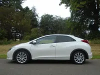 Used Honda Civic EX 2012 White Hatchback