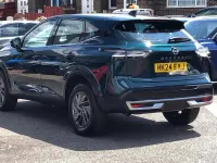 Used Nissan Qashqai Acenta Premium 155 HP (114 kW) 2024 Green SUV