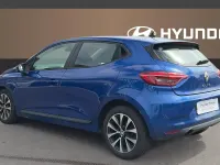 Used Renault Clio Iconic 90 HP (66 kW) 2022 Blue Hatchback