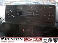 Used Vauxhall Combo 100 HP (73 kW) 2021 White MPV