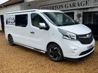 Used Vauxhall Vivaro Sportive 120 HP (88 kW) 2018 White MPV