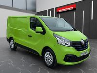 Used Renault Trafic 2018 Green MPV