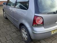 Used VW Polo S 55 HP (40 kW) 2006 Silver Hatchback