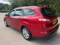 Used Ford Focus Titanium 125 HP (91 kW) 2013 Red Estate