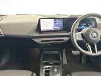Usado BMW 120 M Sport 168 CV (123 kW) 2025 Blanco Utilitario