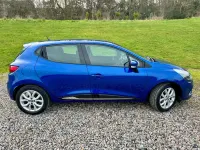 Used Renault Clio Dynamique 75 HP (55 kW) 2017 Blue Hatchback