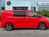 Used VW T7 Pro 150 HP (110 kW) 2025 Red Van